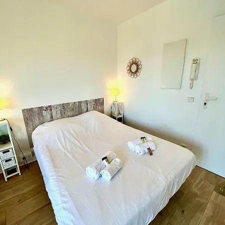 Appartamento Salm, Coquet Avec Balcon *