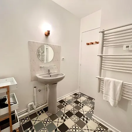 Appartement Salm, Coquet Avec Balcon Ouistreham